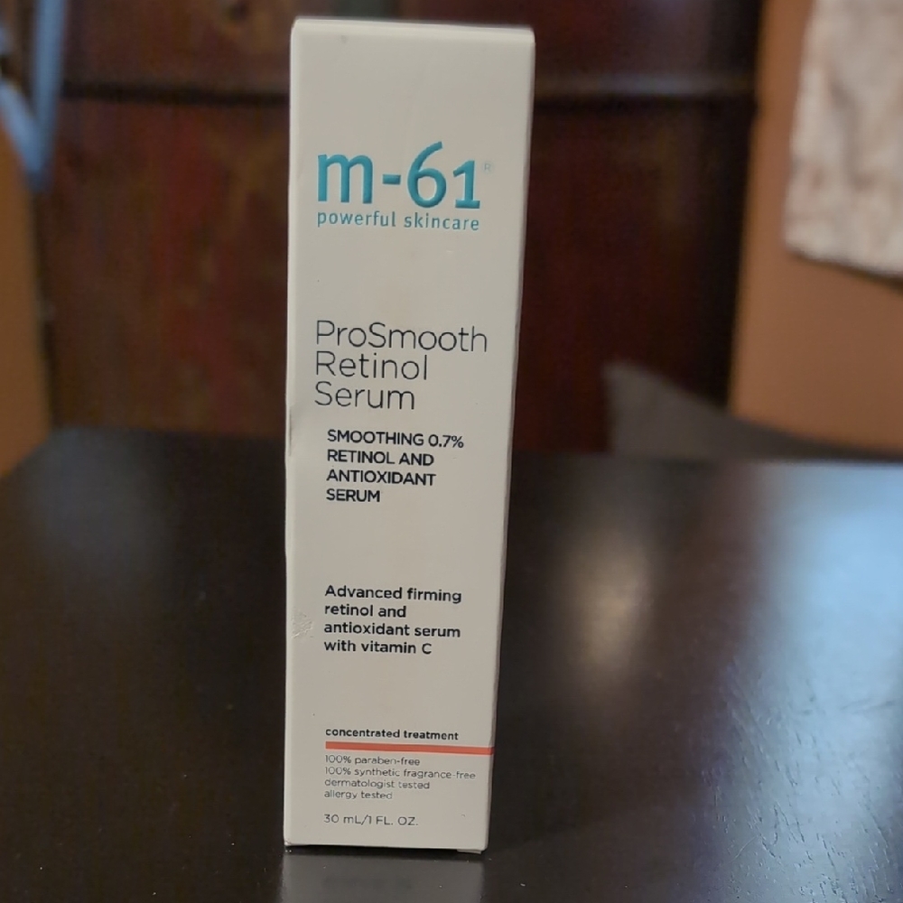 M-61 ProSmooth Retinol Serum